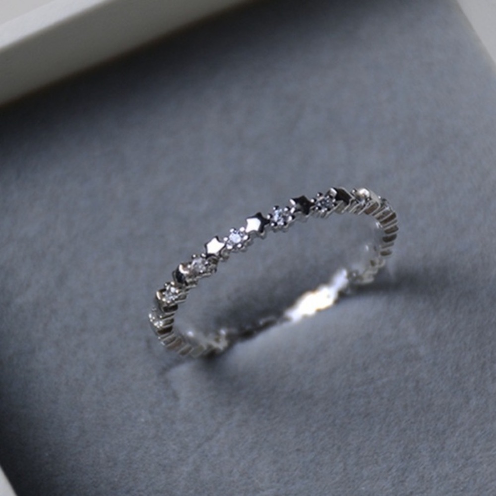Sterling Silver 925 Dainty Star ⭐️ CZ Diamond Ring